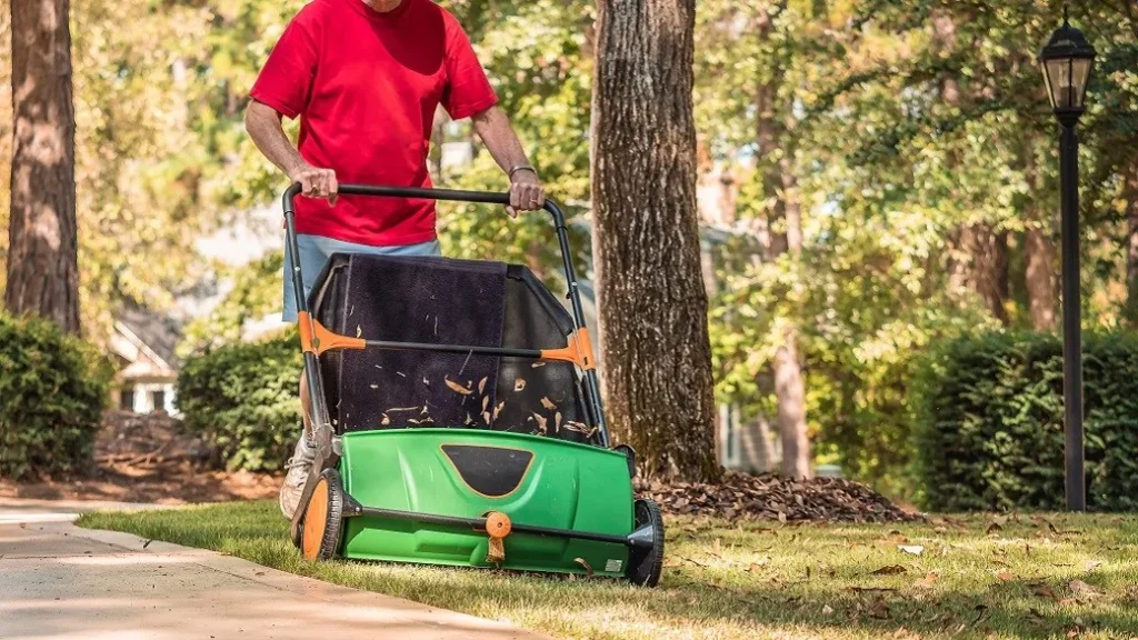 Push Lawn Sweepers